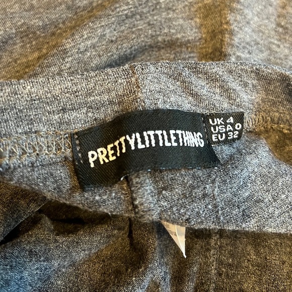 PrettyLittleThing High Waisted Shorts - Picture 6 of 6